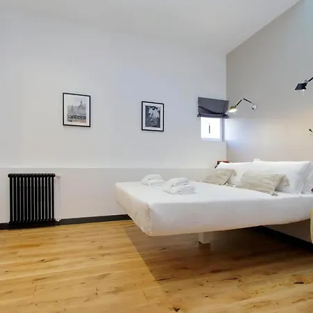 Eve Monti Penthouse * Ρώμη